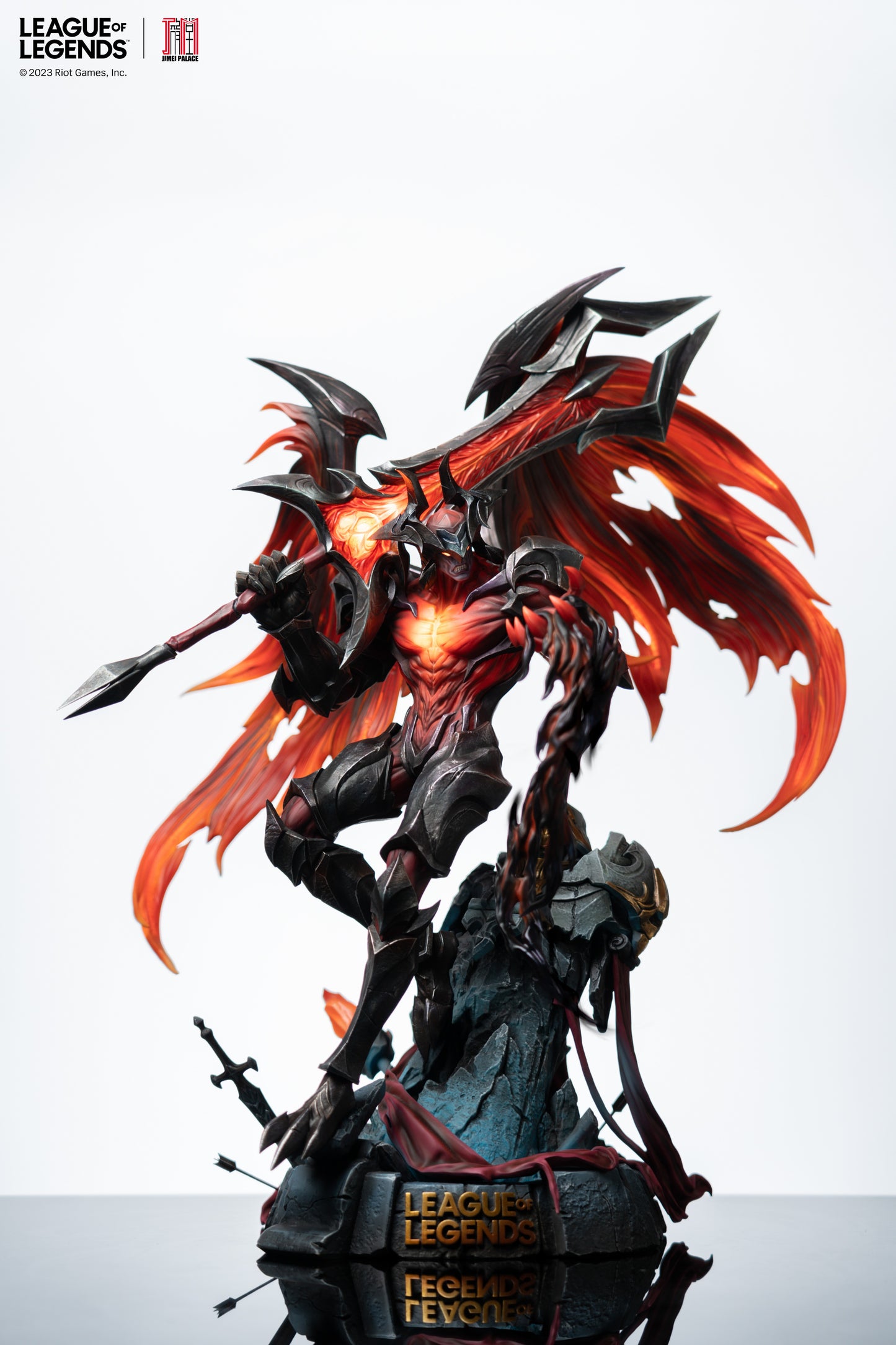 JIMEI PALACE- < League of Legends>  Aatrox Limited edition statue-Authorized